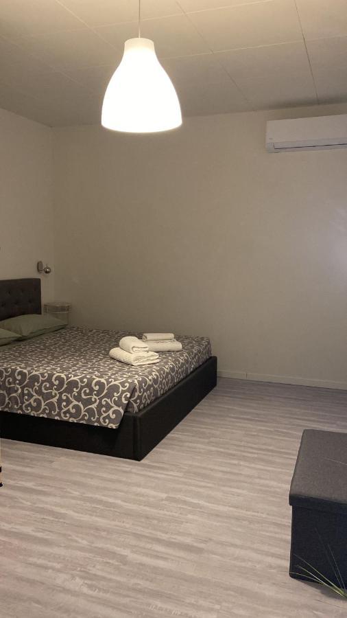 Appartamenti Clesioresidencebuonconsiglio เตรนโต ภายนอก รูปภาพ